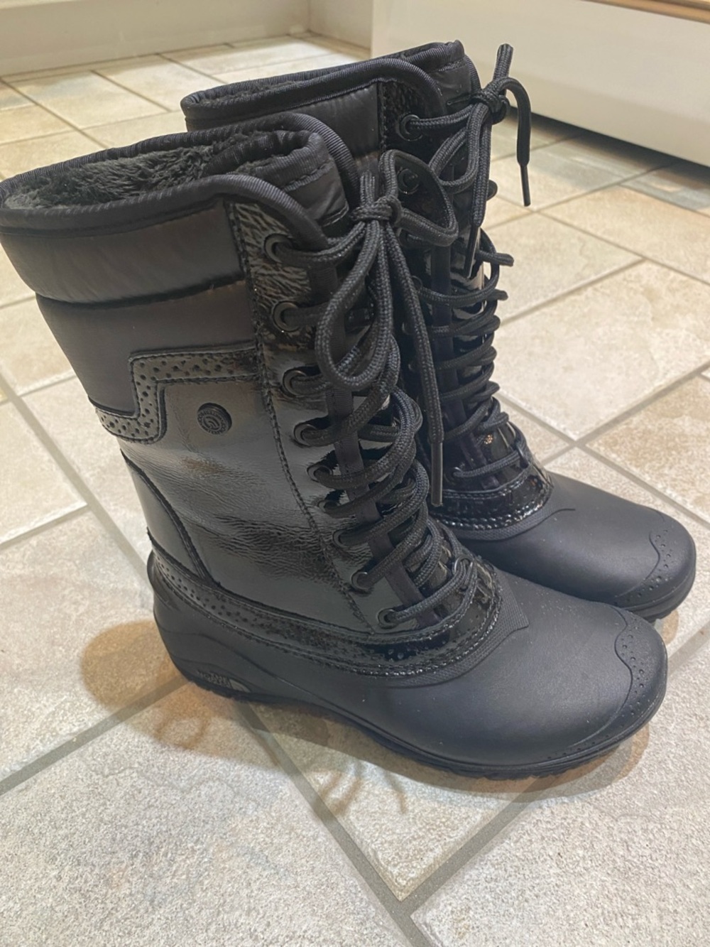 The North Face Women's Black Lace-Up Insulated Boots